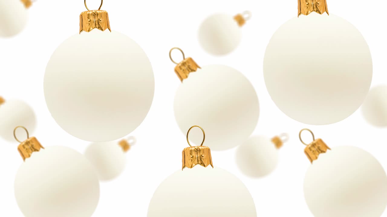 색 배경에 다양한 지름의 유리 하 크리스마스 트리 장난감 4k uhd 영상 미래 디자인, 모션 디자인 애니메이션, 팝 아트 디자인, 크리에이티브 크리스마스 콘셉트