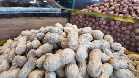un montón de cacahuetes