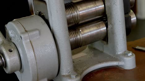 Machine in workshop 4k