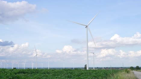 Fortschrittliche-Idee,-Wind-Für-Elektrische-Energie-Durch-Windkraftanlagen-Zu-Nutzen.