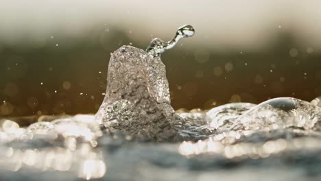 Detail-Des-Wassers-Im-Meer-Bei-Sonnenuntergang