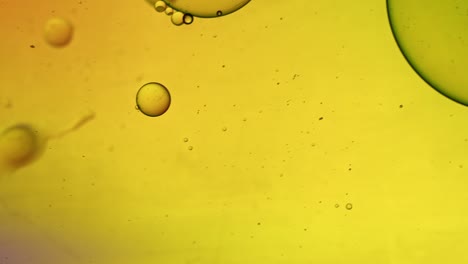abstract colorido alimentos gotas de aceite burbujas y esferas que fluyen