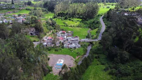 experimente la serena belleza de guitig, ubicada en el corazón de la provincia de pichincha, ecuador.