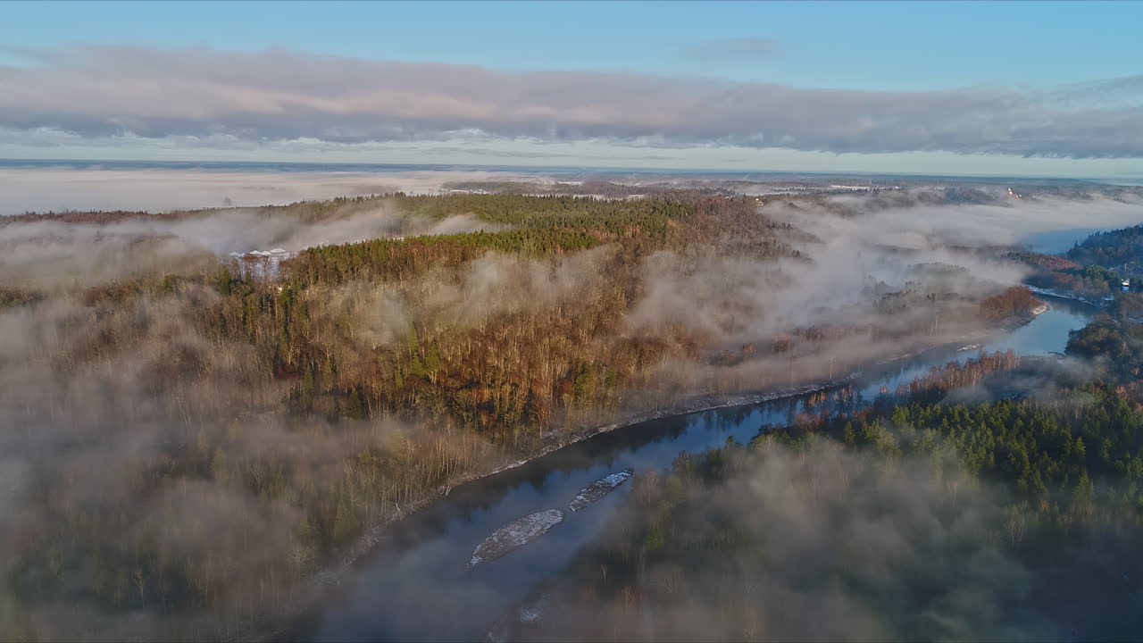 강 이 있는 겨울 풍경 을 한눈에 볼 수 있다