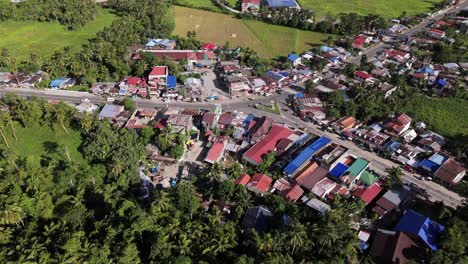 imágenes aéreas de la ciudad de mainit township en surigao del norte en filipinas