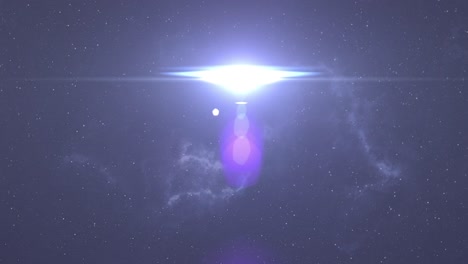 Heller-Weißer-Lichtfleck,-Der-Sich-über-Weißen-Und-Blauen-Nebel-Am-Nachthimmel-Bewegt