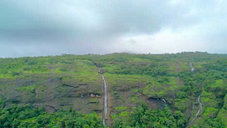 greenery-hill-station--in-devkund