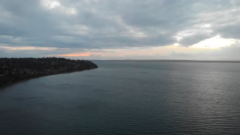 Puget-Sound-in-the-Pacific-Northwest-in-Seattle-During-Sunset