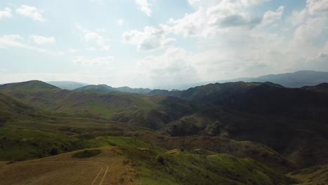 imágenes de drones de naturaleza virgen en kazajstán