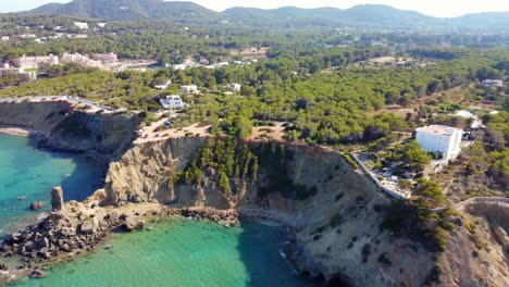 Bays-with-turquoise-green-clear-water