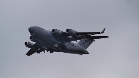 canadian air force boeing c-17 globemaster iii in flight