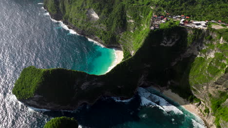 kelingking beach, nusa penida, bali in indonesia