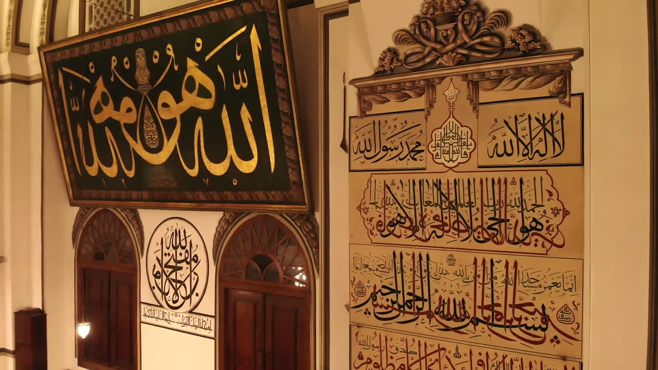 interior de la más hermosa mezquita gigante histórica del mundo