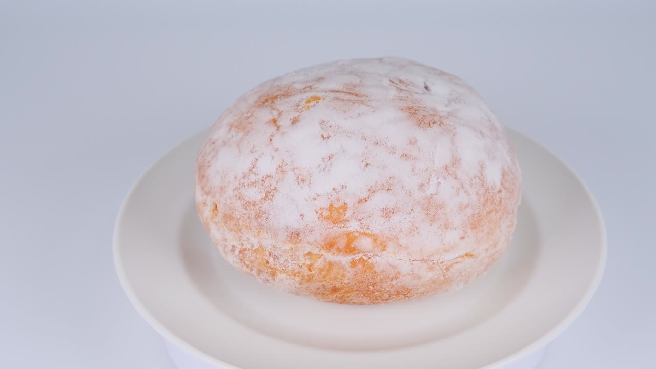 comida japonesa y rosquilla