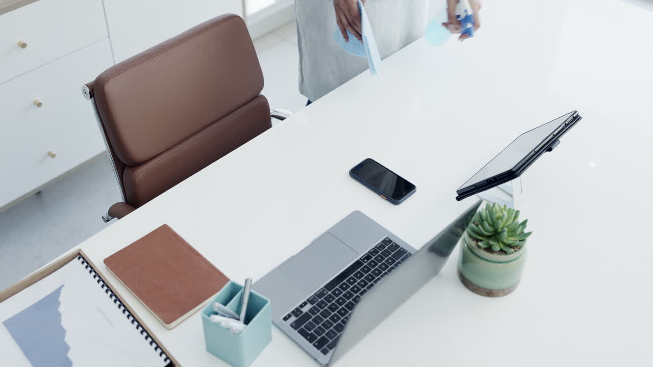 사무실, 손 및 책상 청소 서비스