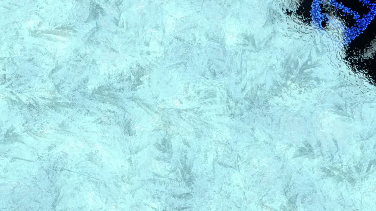 animazione del filo di dna e elaborazione dei dati su un giocatore di football americano coperto di ghiaccio