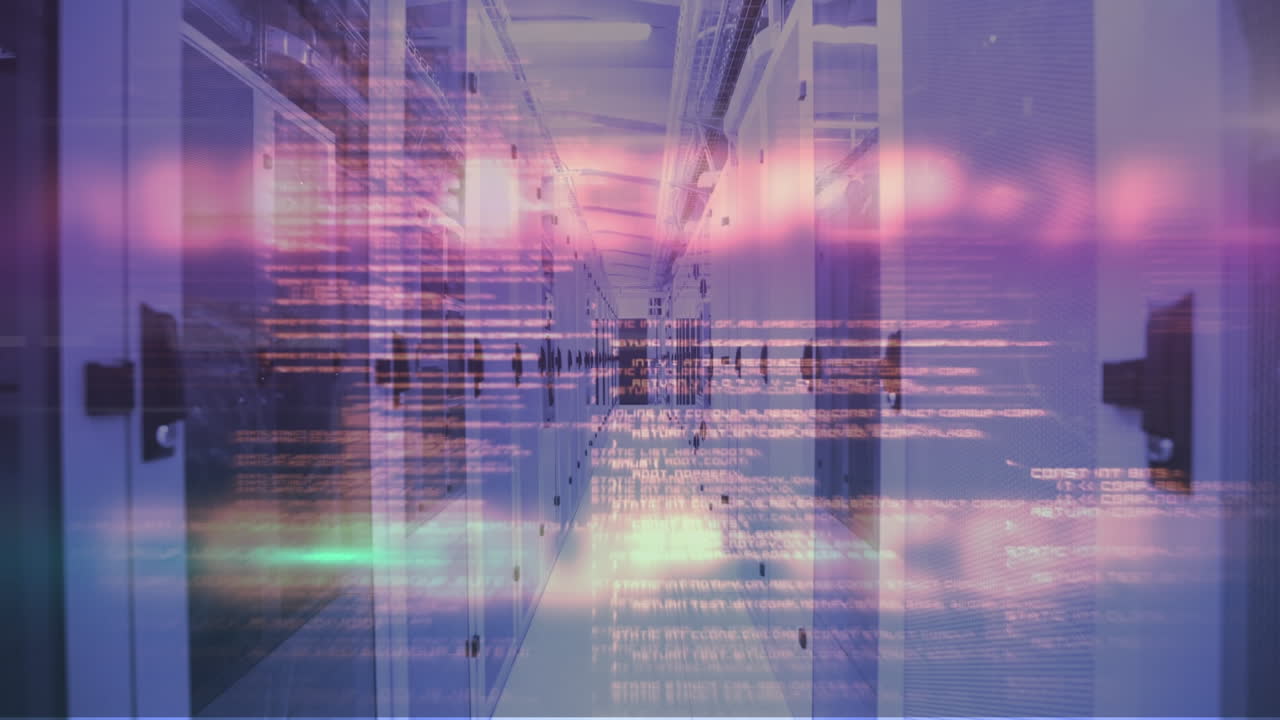 анимация обработки данных через компьютерные серверы