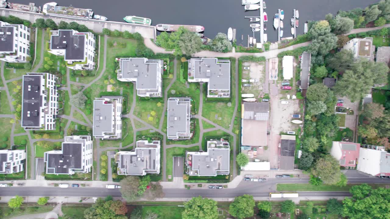 고급 콘도의 조감도