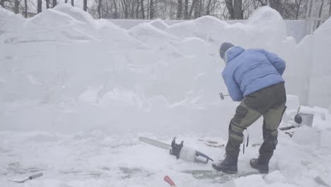 ice sculpture artists at work