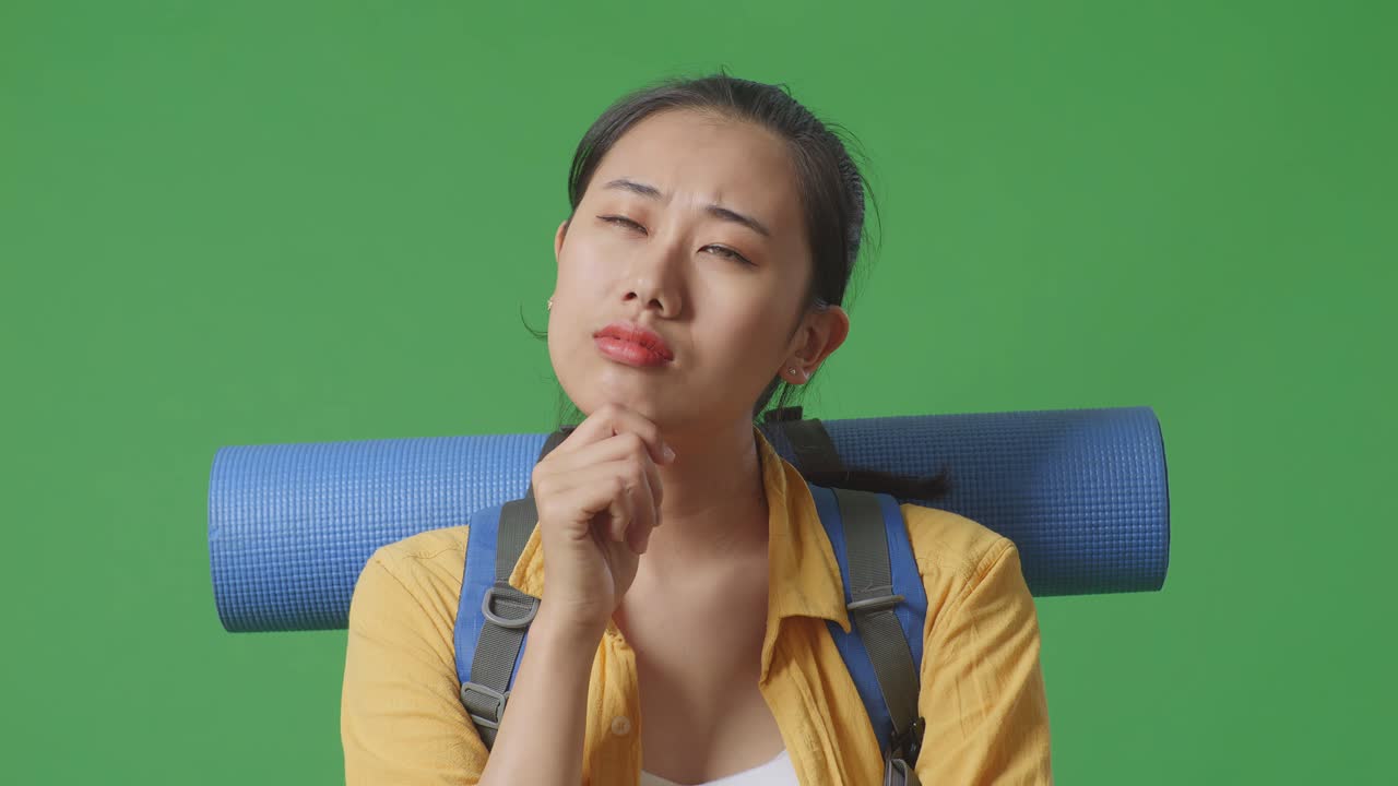 여인 여행자 생각