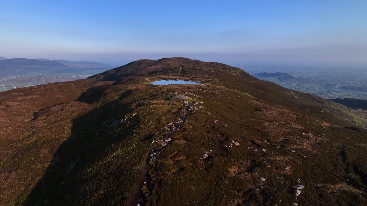 slieve gullion, condado de armagh, irlanda del norte, mayo de 2023