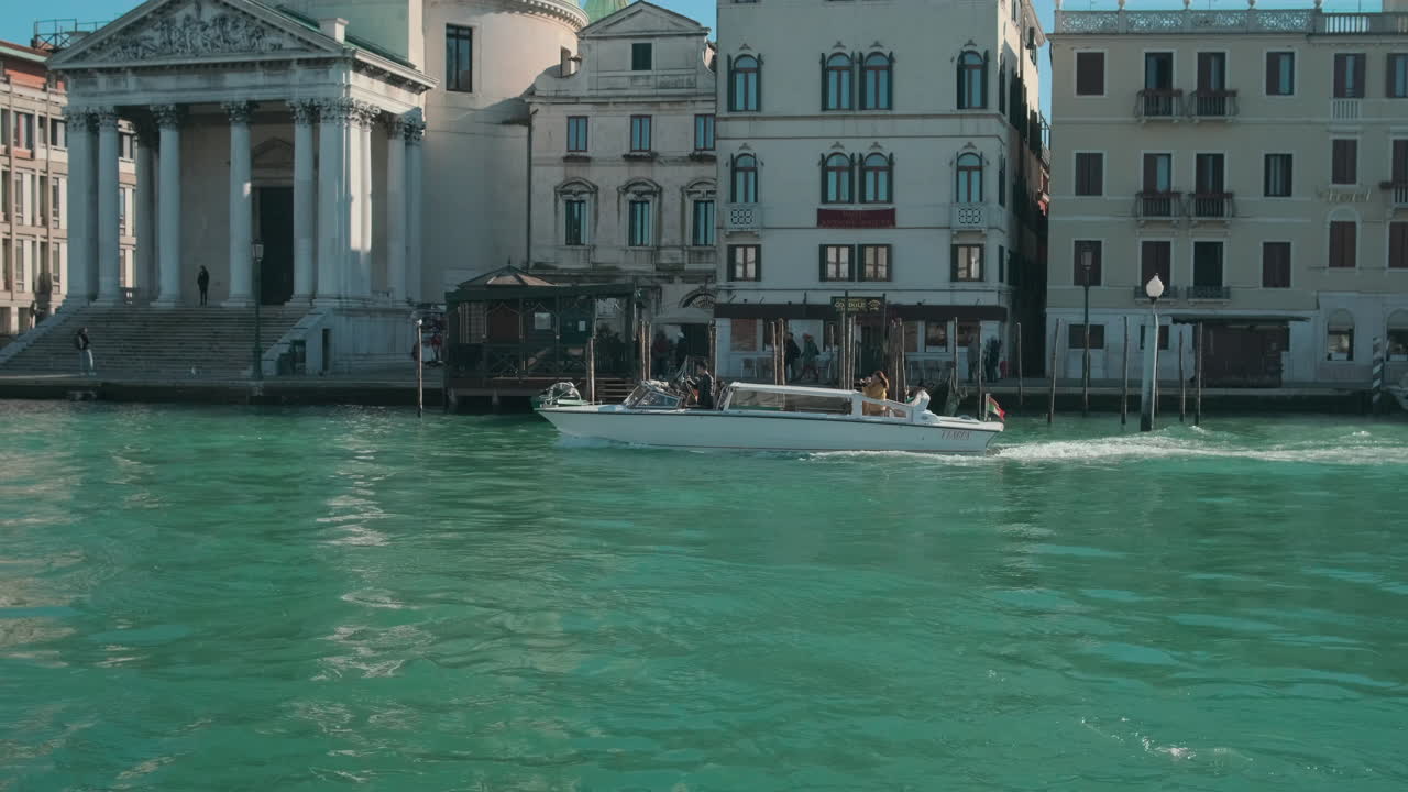 베네치아의 운하 투어