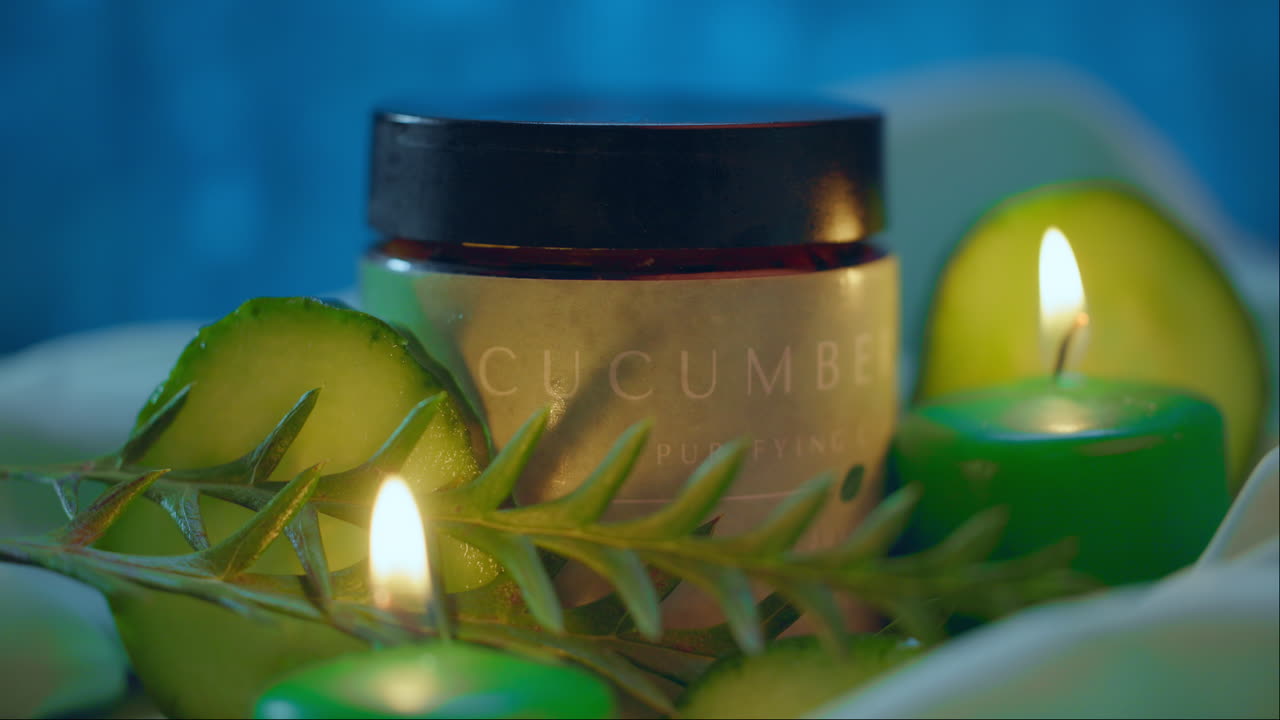 producto, cuidado de la piel y crema de belleza con natural