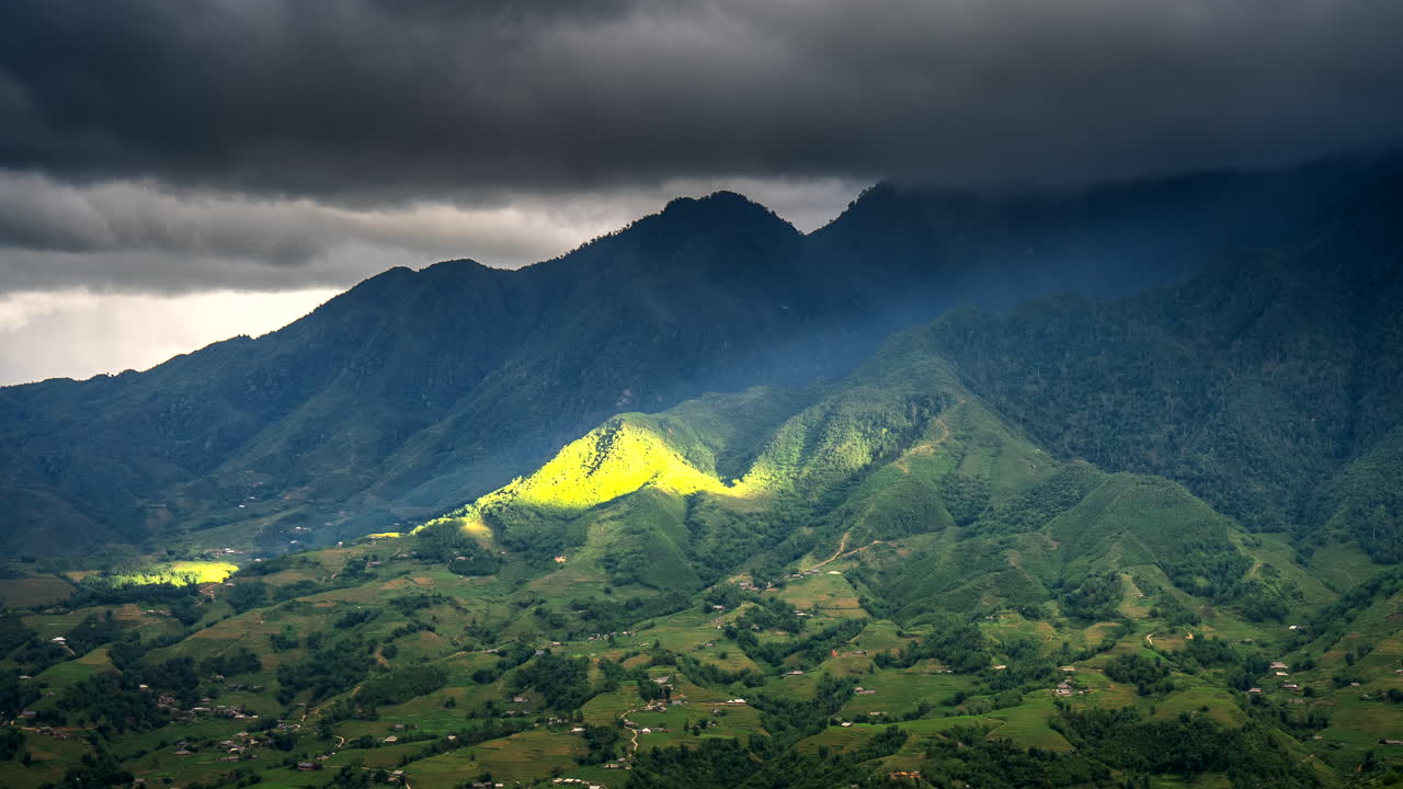 Cloud motion, emerald Asian rural place, outdoor timelapse scenery
