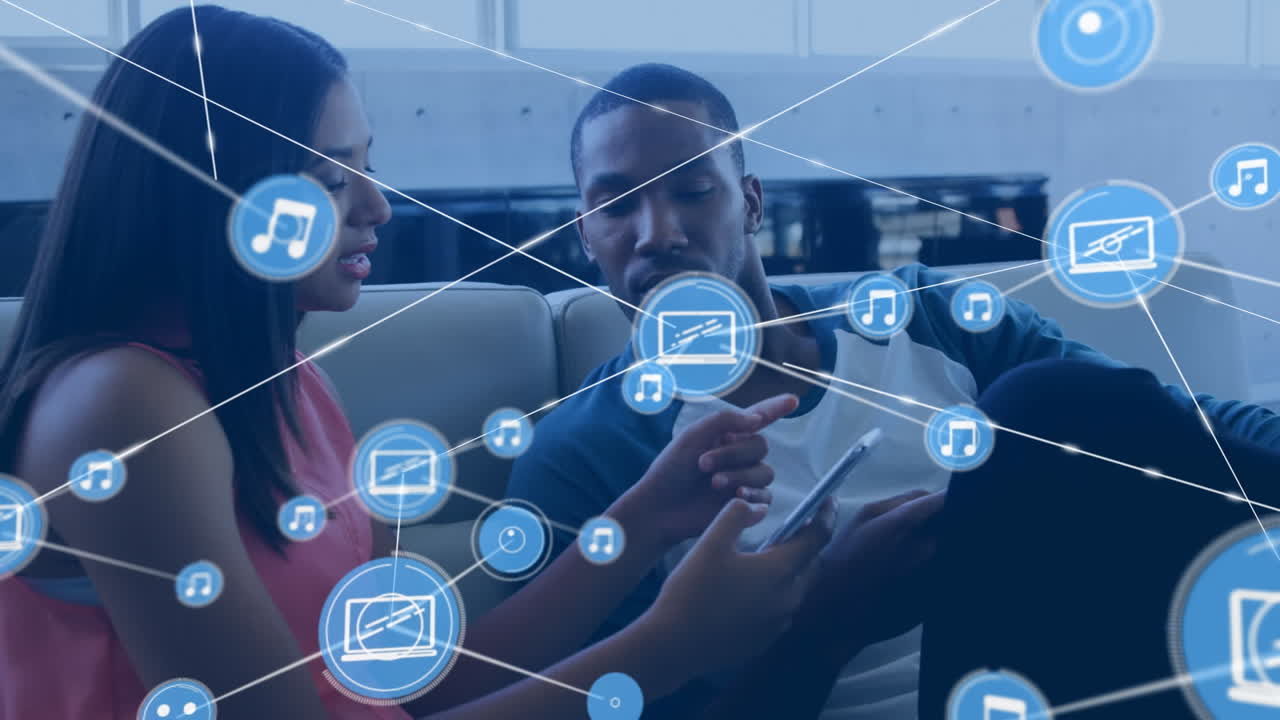 animación de la red de conexiones con iconos sobre diversas personas de negocios que utilizan teléfonos inteligentes