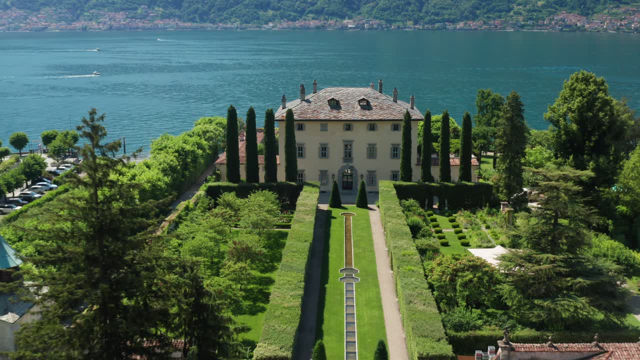 빌라 발비아노, 울창한 정원, 그리고 이 나는 날 코모 호수, 공중 풍경