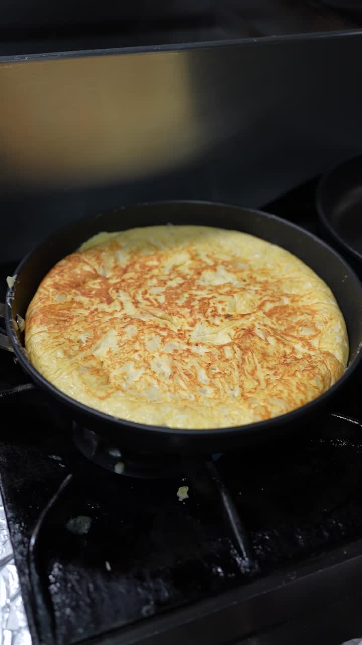 Making a Spanish Omelette