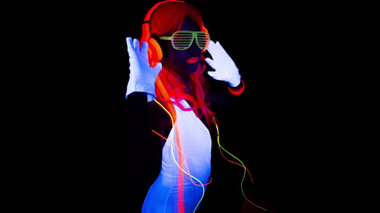 mujer resplandeciente 3