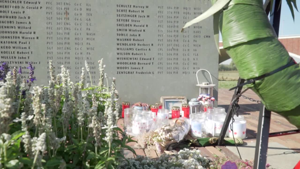 죽은 군인들을 위한 기념비