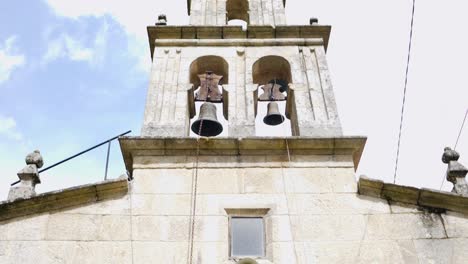 Campanario-De-La-Iglesia-De-Santa-Cruz-De-Prado,-Vilar-De-Barrio,-Ourense,-Galicia,-España