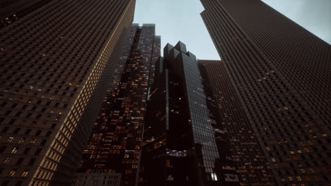 vista mirando hacia los edificios de gran altura