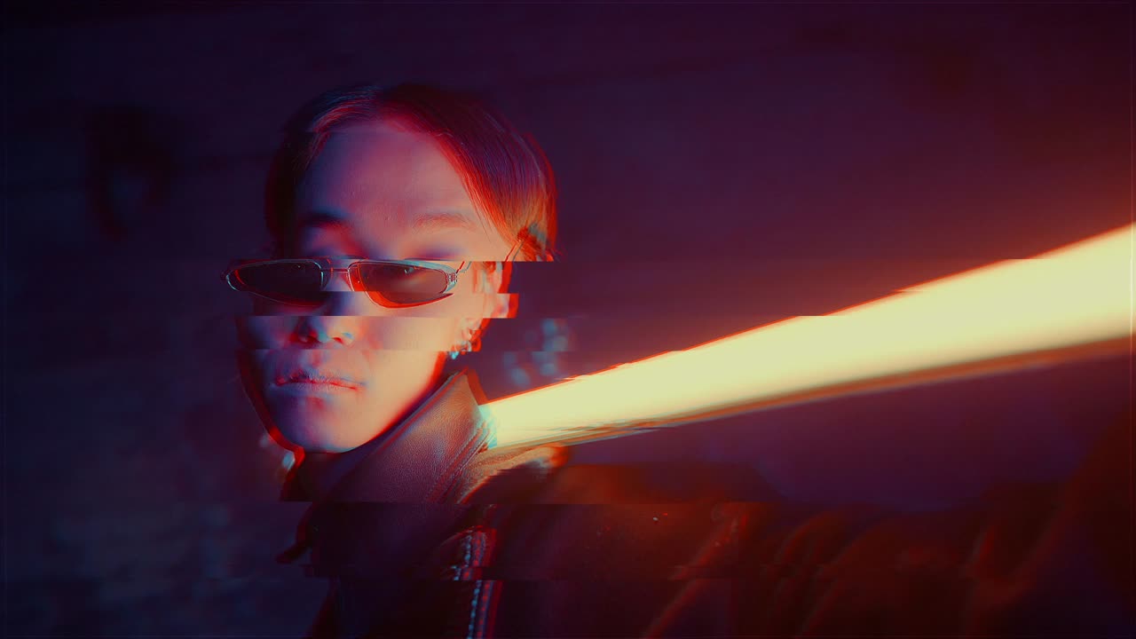 Glitch Cutter Effect