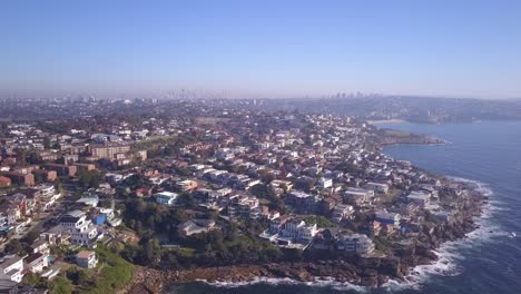 Vista-Aérea-De-La-Ciudad-Costera-De-Sydney,-Maroubra-Beach,-Australia