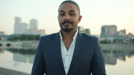 businessman portrait in cityscape