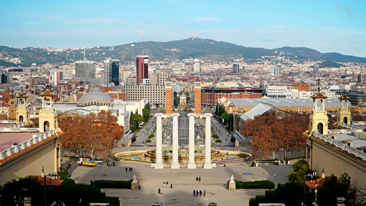 Morgen i Barcelona, Plaza de España, Spaniens Plads, time-lapse. Barcelona, Spanien.