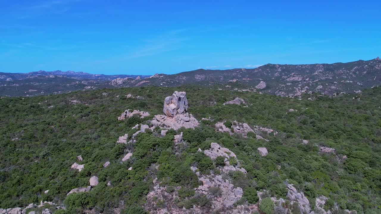이탈리아 사르데냐의 긴 해변 위의 관점