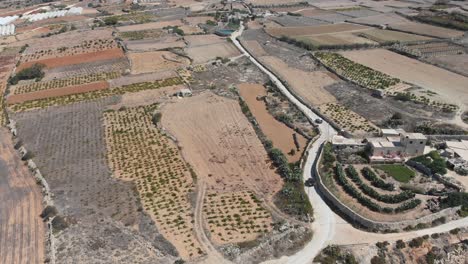 Luftdrohnenvideo-Aus-Westmalta,-Mgarr-Gebiet,-Mündung-Der-Windbucht