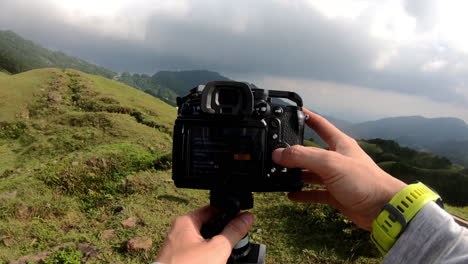 POV-Beim-Ändern-Von-Einstellungen-An-Der-Kamera,-POV