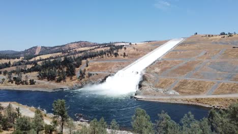 oroville dam spillway overflow aerial drone