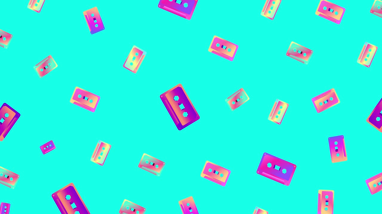 Le cassette ruotano, il nastro si avvolge e si svolge, loop continuo. Musicassette per registratori degli anni '70 - '90. Composizione orizzontale, qualità video 4K