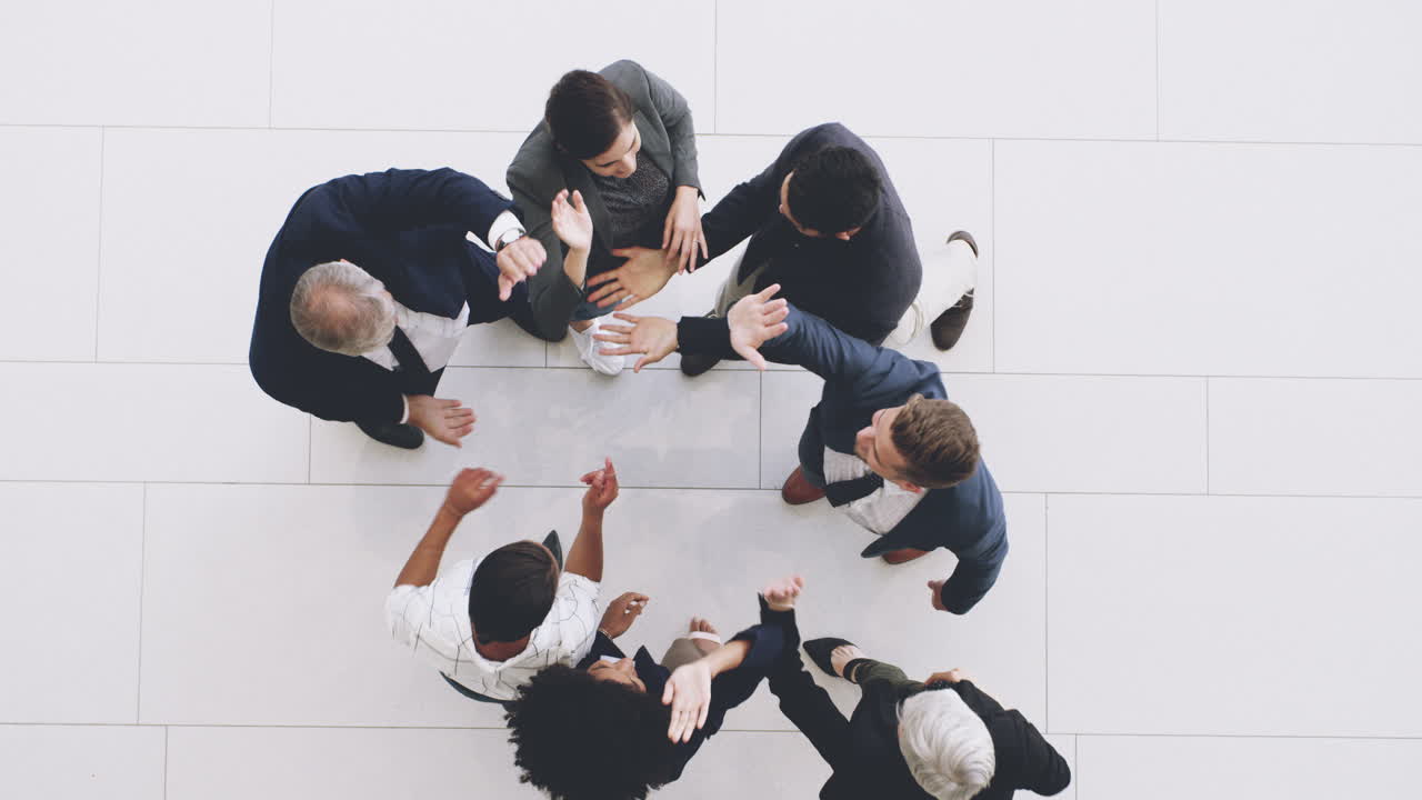 팀 으로 일 하면 많은 것 을 성취 할 수 있다