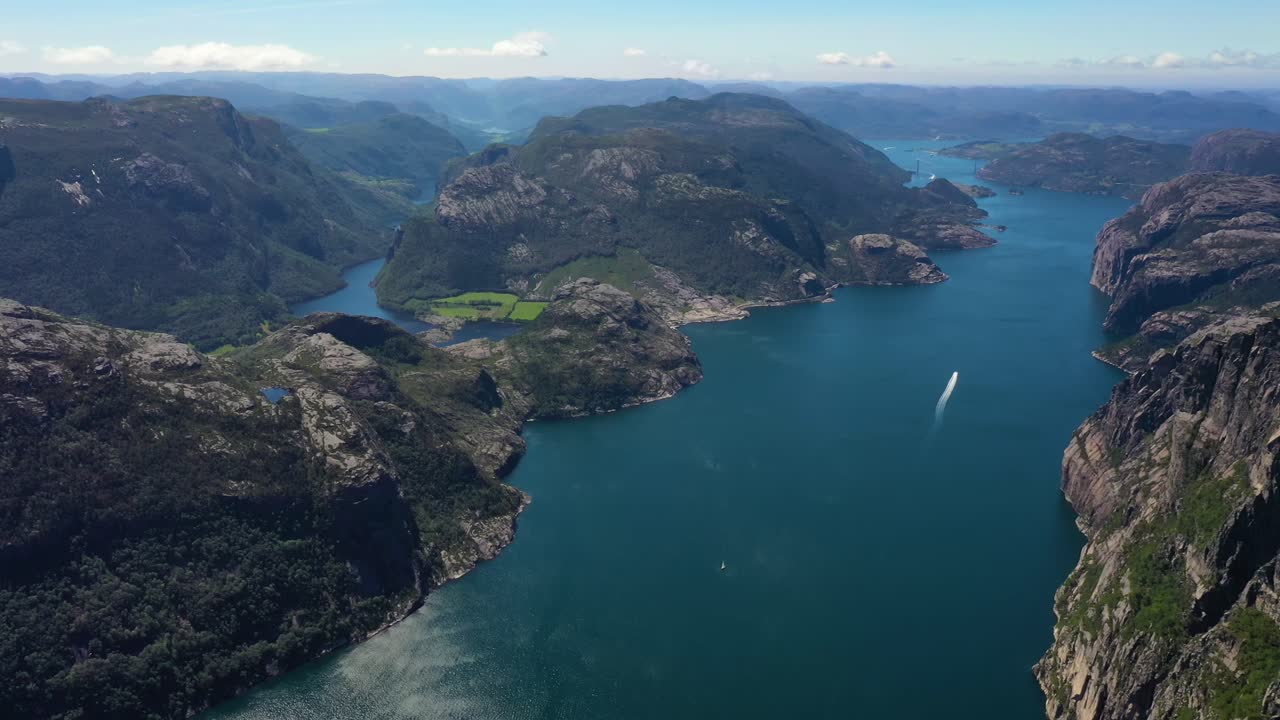 공중 영상 아름다운 노르웨이의 자연.