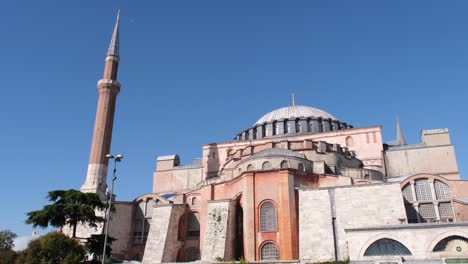 hagia sophia mosque in istanbul with crowded tourist people.