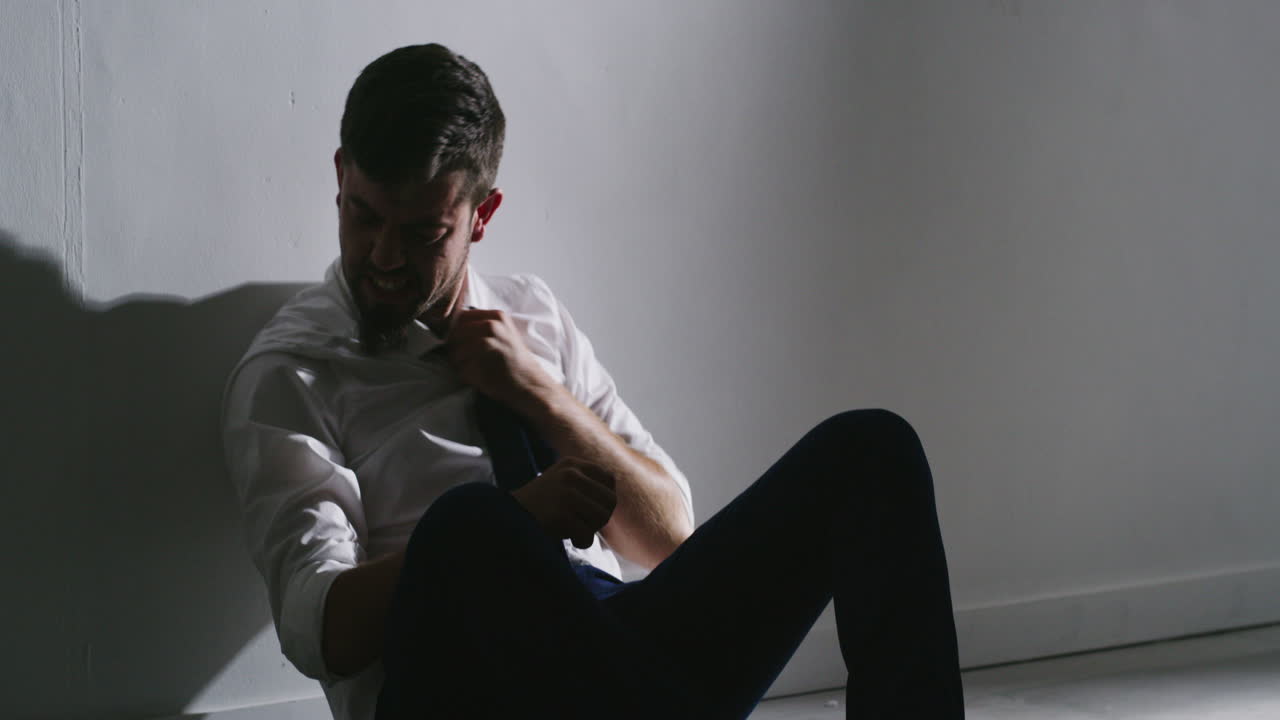 hombre de negocios deprimido