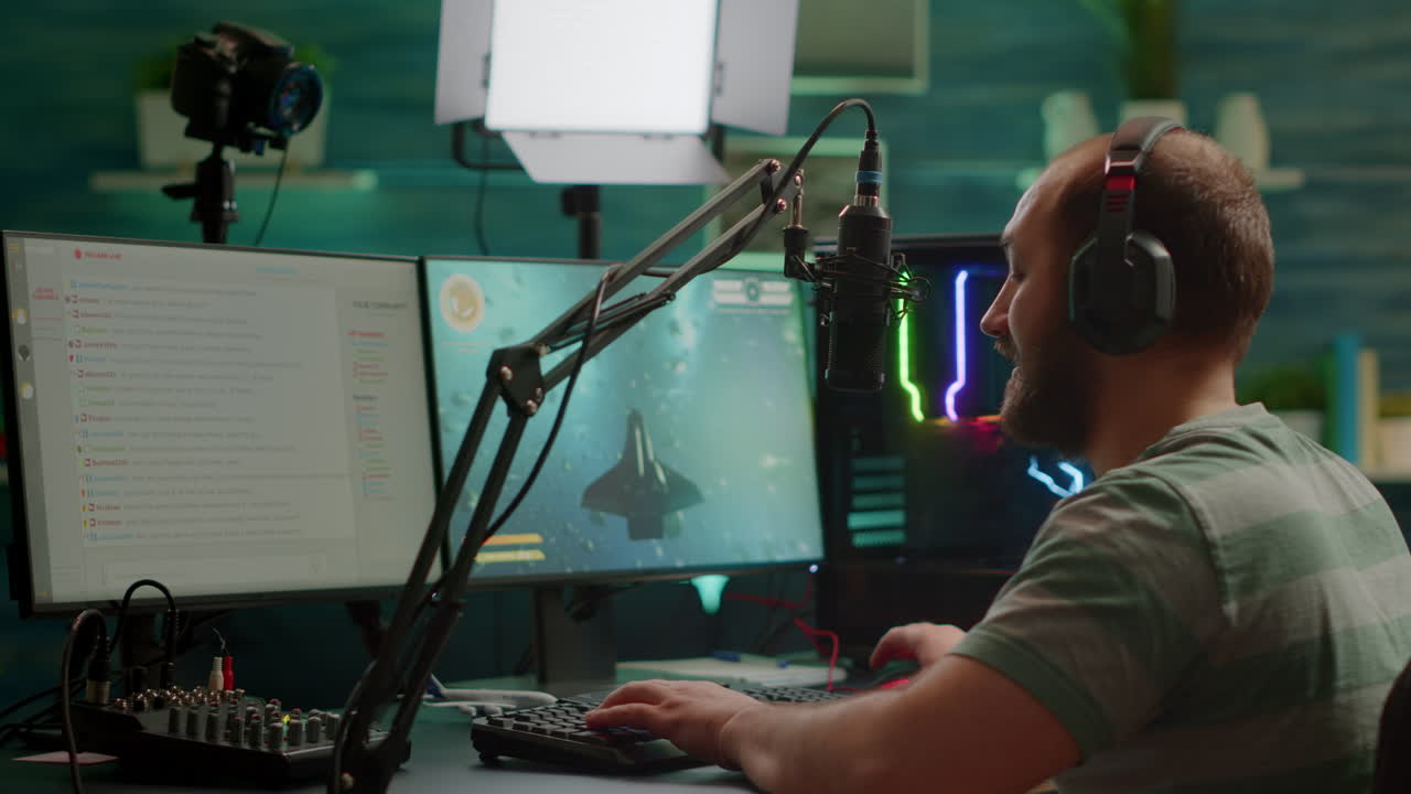 jugador competitivo con auriculares usando chat de transmisión