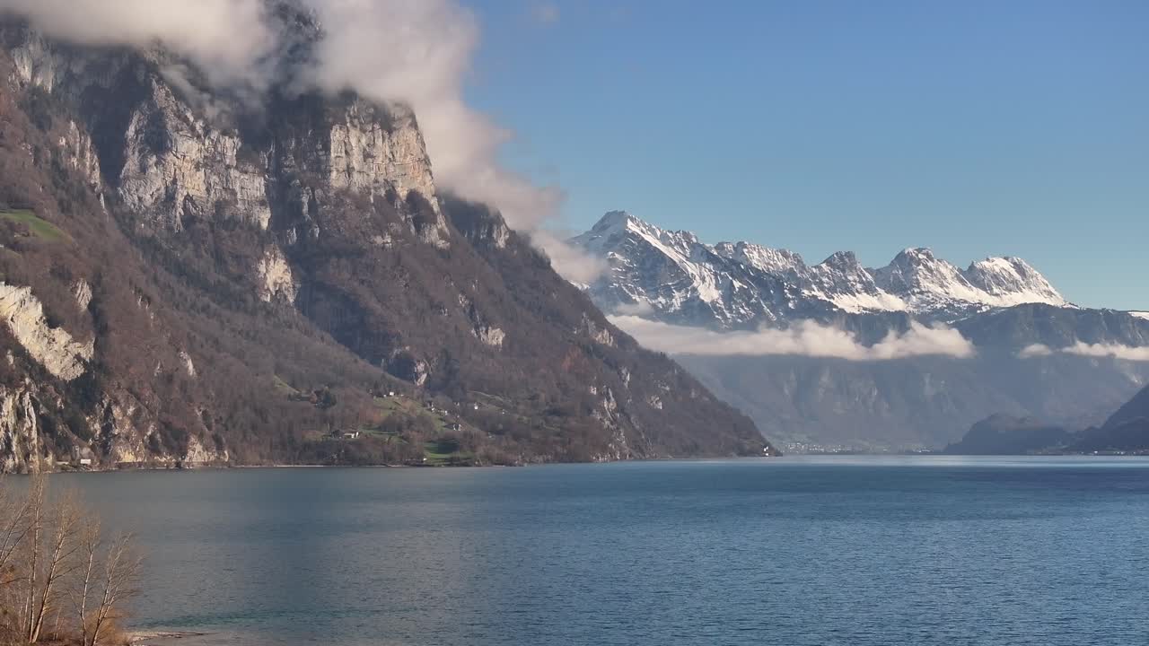 스위스 호수와 산 풍경